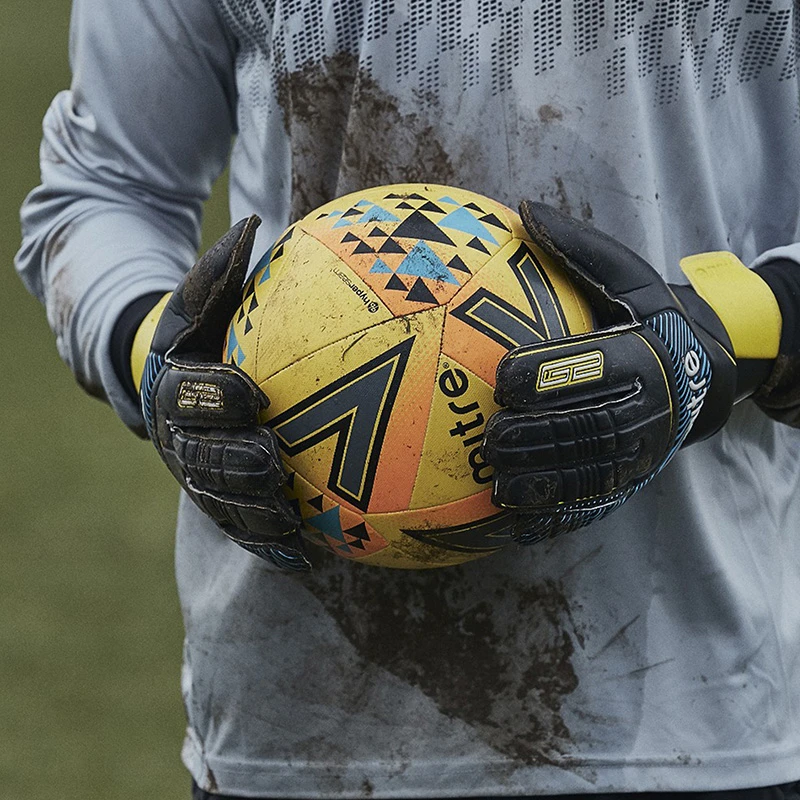 Mitre Anza G2 Durable Goalkeeper Gloves 4 Mitre Anza G2 Durable Goalkeeper Gloves - Image 2