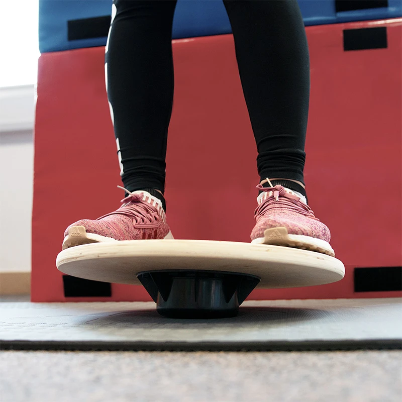 ATREQ Wooden Non Slip Balance Board 4 ATREQ Wooden Non Slip Balance Board - Image 2
