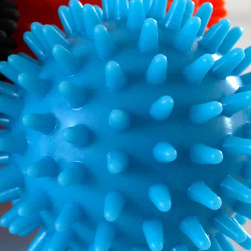 ATREQ Spikey Massage Ball Set 5 ATREQ Spikey Massage Ball Set - Image 3